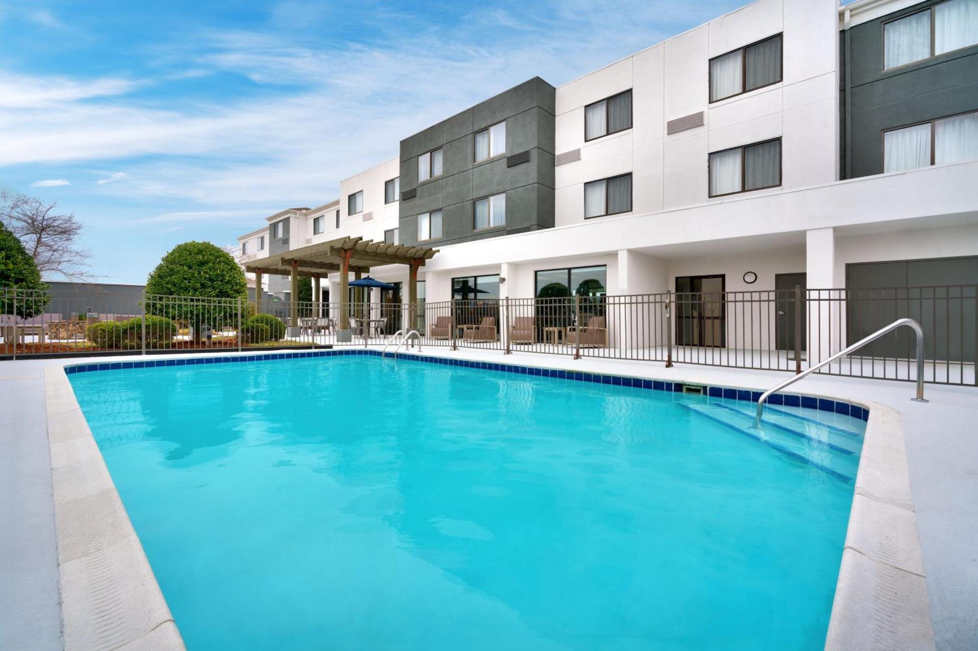 Courtyard By Marriott Johnson City Εξωτερικό φωτογραφία