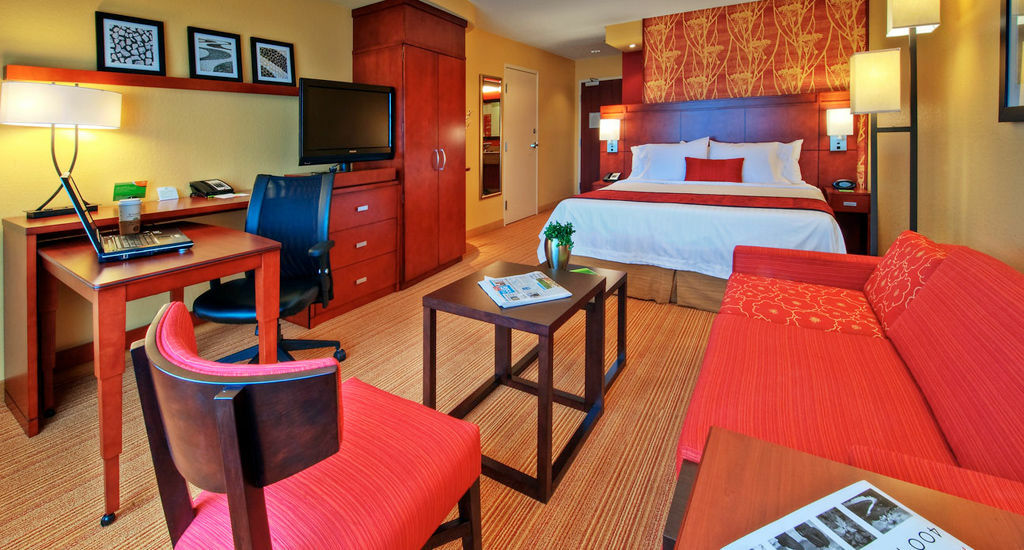 Courtyard By Marriott Johnson City Εξωτερικό φωτογραφία