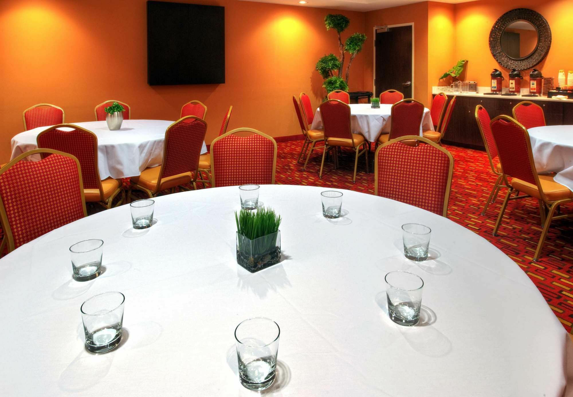Courtyard By Marriott Johnson City Εξωτερικό φωτογραφία